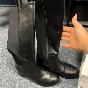 💜Girls A Line Black Boots Size 1